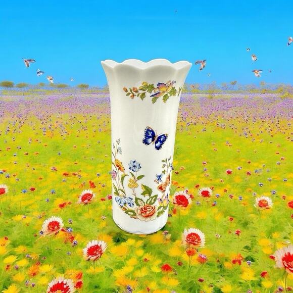 Vintage AYNSLEY "Cottage Garden" 6 Inch Vase - Fine Bone China England 1970s - Picture 1 of 9